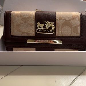 Coach wallet